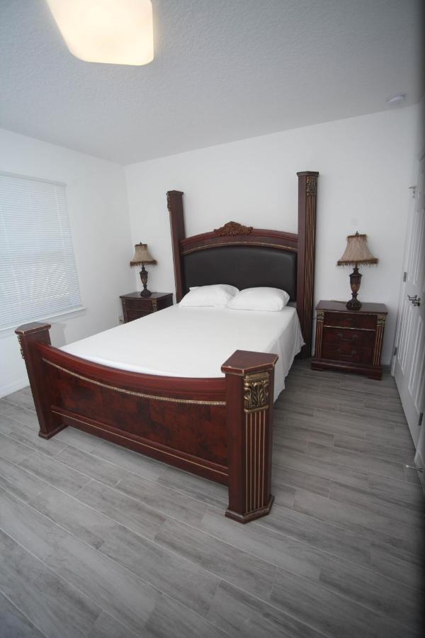 A Beautiful Queen Bedroom Orlando Eksteriør billede